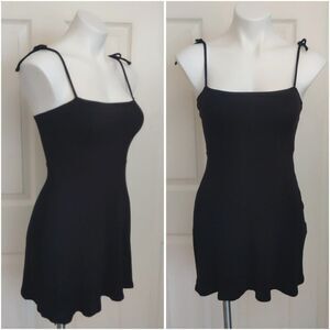 Forever 21 ribbed tie shoulder skater dress sz S